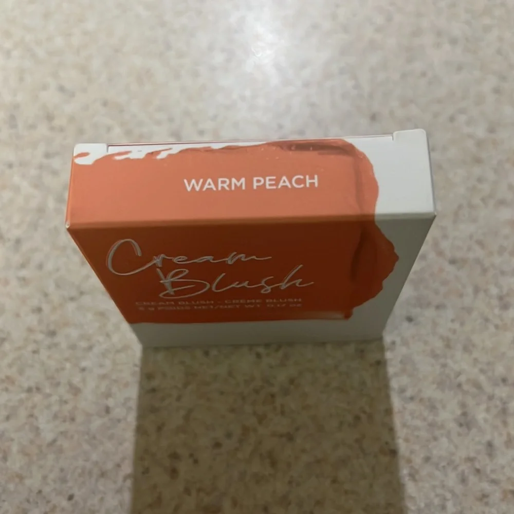 Dominique Cream Blush in Warm Peach - Picture 3 of 4